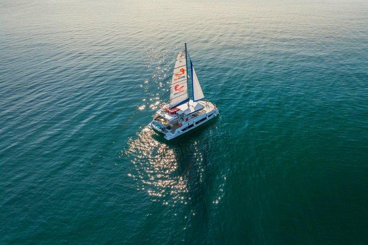 Excursión al atardecer y cena gourmet premium en Nha Trang Bay