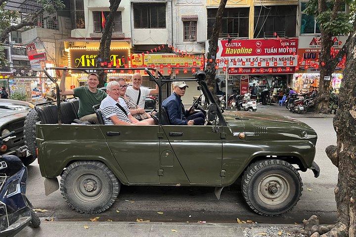 ハノイ・ジープツアー：市内の見どころ、トレイン・セント＆隠れ家