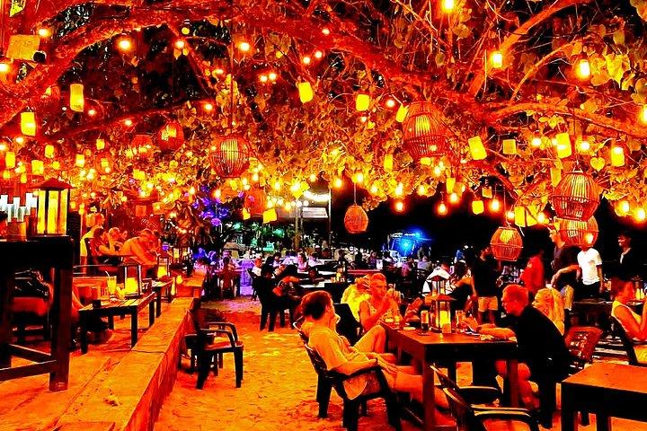 Koh Samui Chaweng Beach Nightlife Walking Tour