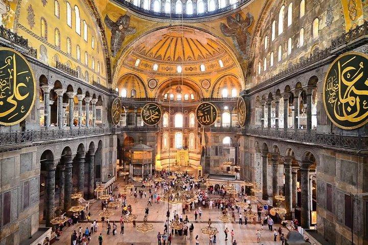 Kryssningsbiljetter till Hagia Sofia Basilica Cistern och Bosporen