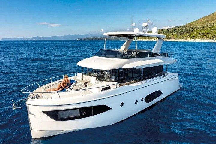 Sarasota Private Yacht Tour