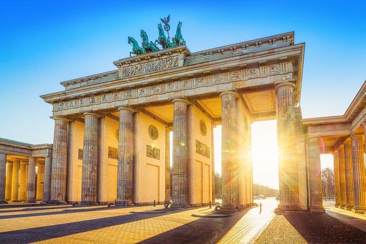 Shared Guided Walking Tour to Berlin
