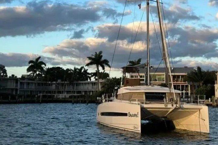 Sarasota - 42’ Wanderlust | Bali 4.2 Catamarã de vela de luxo - 3Hr