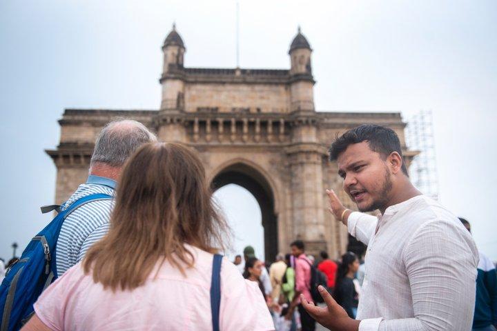 Excursión de un día completo a las cuevas de Elephanta y a los lugares turísticos de Bombay