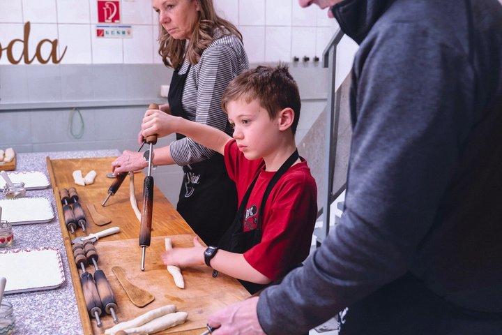 Chimney Cake Workshop Budapest Downtown - Kürtőskalács Class