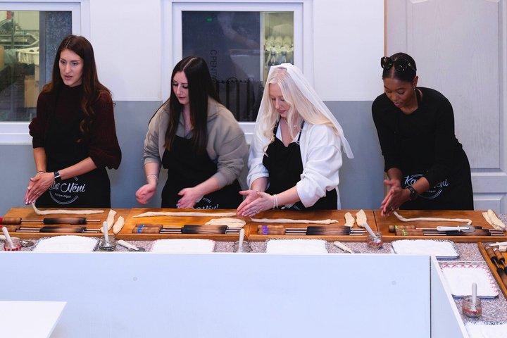 Chimney Cake Workshop Budapest Downtown - Kürtőskalács Class