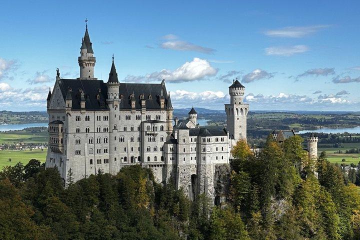 Excursão privada ao Castelo Neuschwanstein & Linderhof a partir de Munique