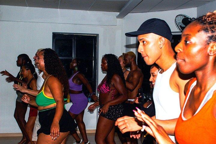 Rio de Janeiro 1-Hour Small-Group Samba Dance Class