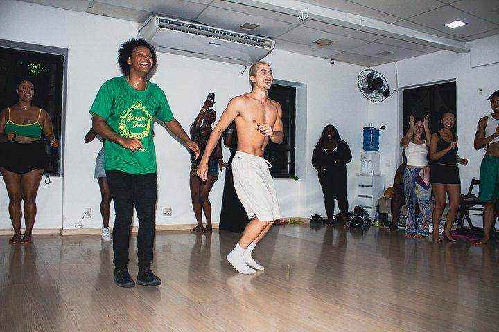 Rio de Janeiro 1-Hour Small-Group Samba Dance Class