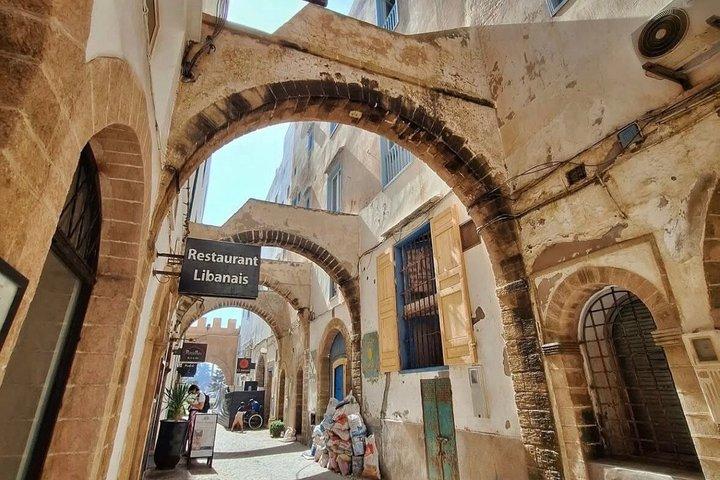 マラケシュ・メディナ港とオーシャンビューからのエッサウイラ日帰り旅行