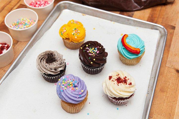 Fun Cupcake Decorating Class With a Local Chef in Sacramento