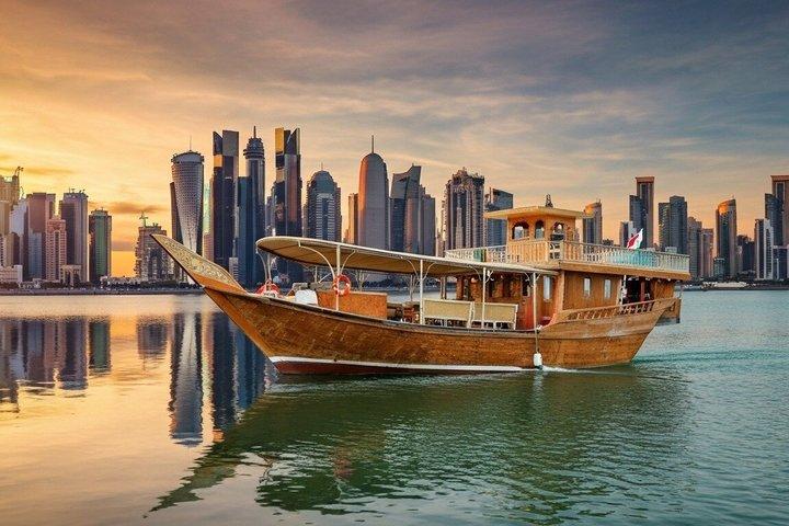 Doha : Dhow Cruise Diner Live BBQ Buffet en hoteltransfer