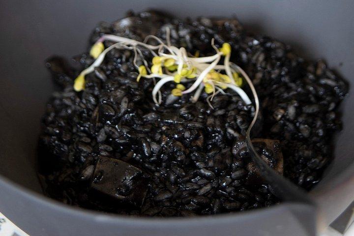 Taste Split: Traditionel mad og historie tur