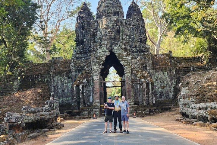 3 Tage Private Siem Reap Angkor & Rolous & Banteay Srei & Kulen