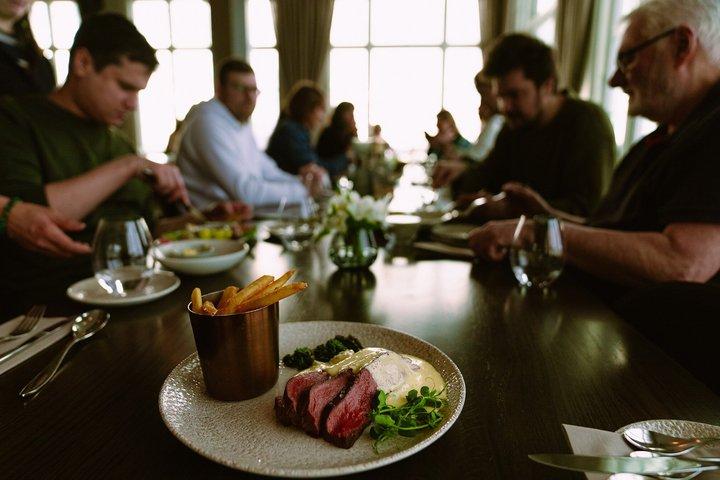 フロイバネン・ケーブルカーで行くベルゲン料理ツアー