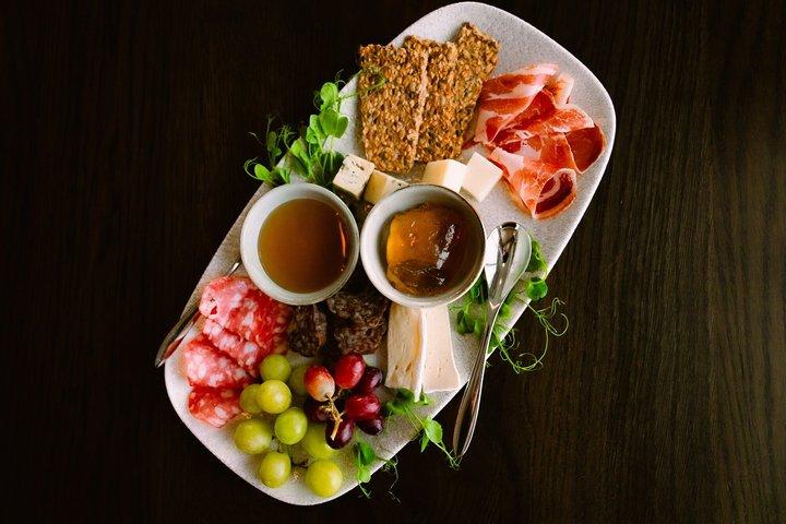 フロイバネン・ケーブルカーで行くベルゲン料理ツアー
