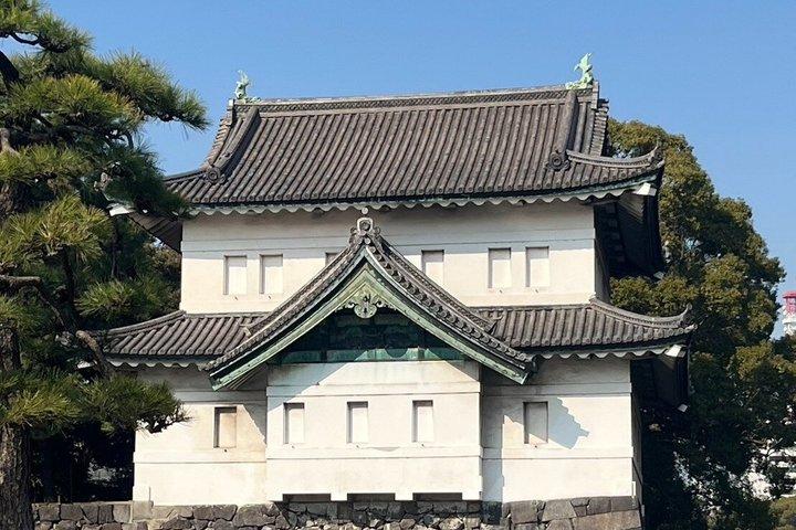 東京 : プライベート皇居歴史散策ツアー