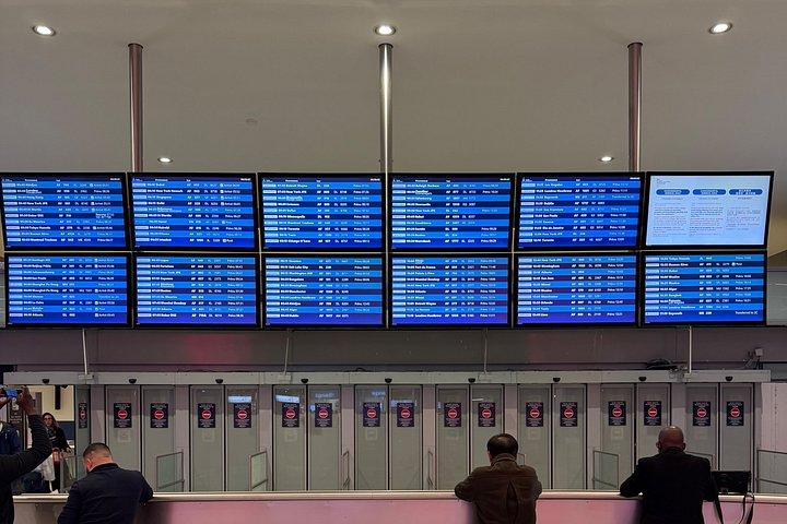 CDG空港またはORY空港からパリまたはディズニーランドへのプライベート送迎