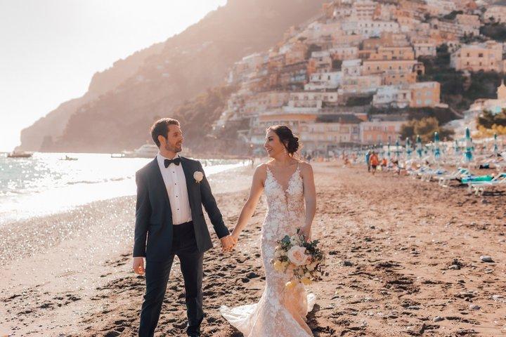 Private Vacation Photoshoot with Photographer in Ischia