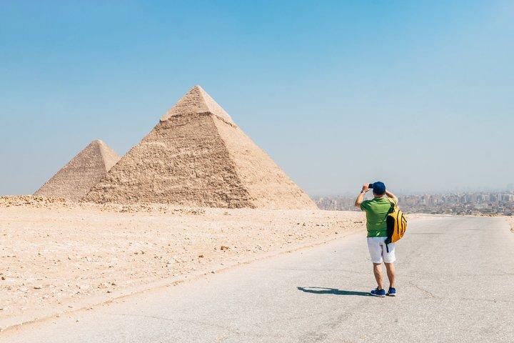 Grand Egyptian Museum og Giza pyramider dagstur fra Hurghada