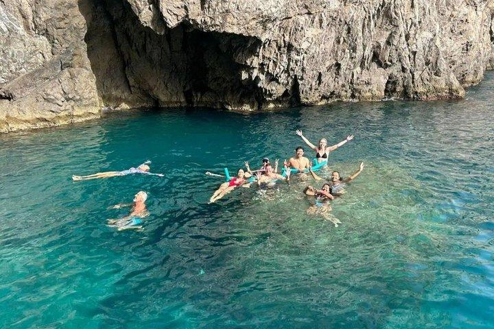Kleine groepsreis per boot in Amalfikust vanuit Positano