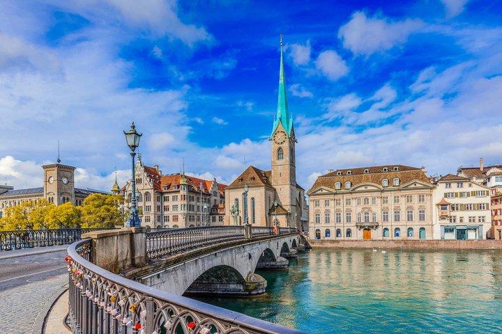 Tour a pie por Zúrich con audioguía en tu smartphone