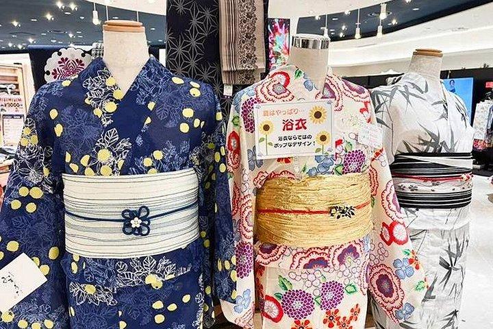 東京羽田空港 着物ショップで本格的な着物体験