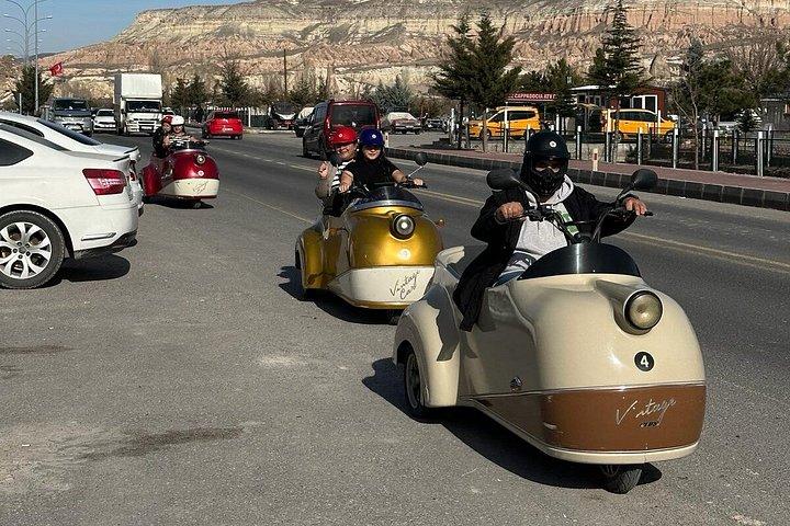 トライクカーで行くカッパドキア・レッドツアー～アドベンチャーと文化の出会い～