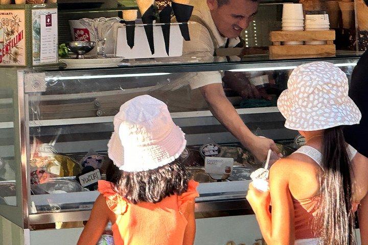 子供と家族のためのバチカンとトリオンファーレ市場フードツアー