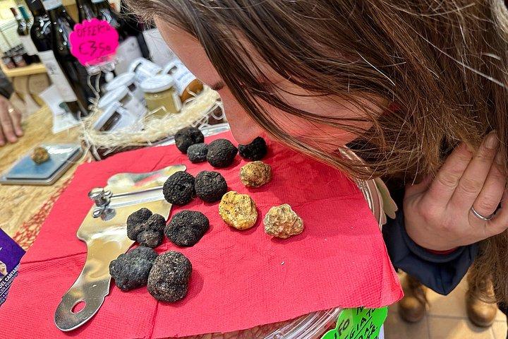 子供と家族のためのバチカンとトリオンファーレ市場フードツアー