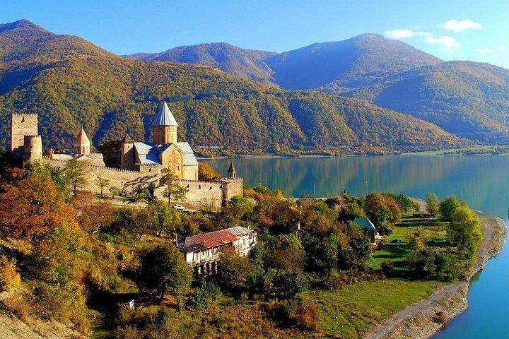 Kazbegi and Gudauri Fantastic Guided Shared Tour