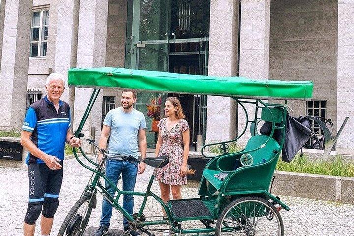 人力車ツアー-クルーズ船のゲストは午前11時30分まで9時30分到着ベルリン
