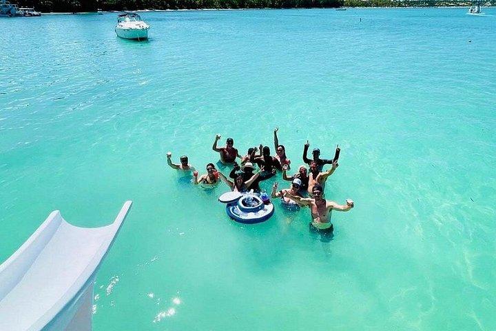 Hip hip Party Boat Experience con trasporto affidabile