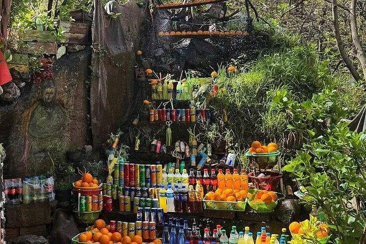 マラケシュ発アトラス山脈とオウリカ渓谷日帰りツアー