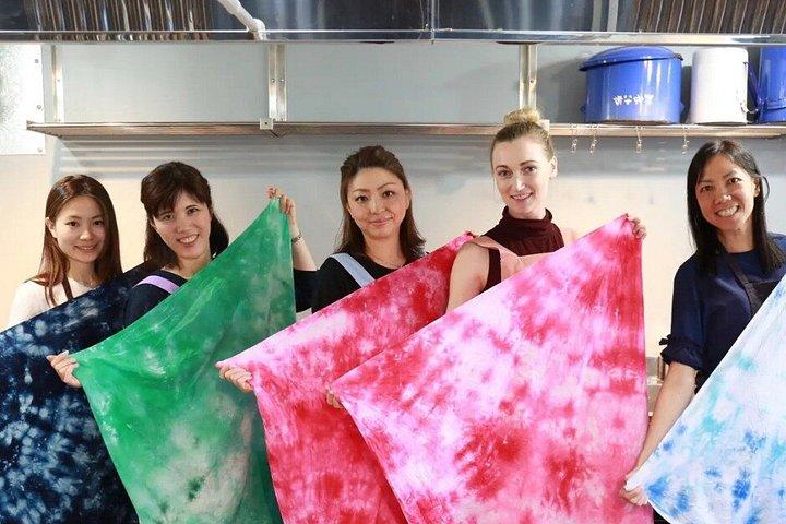 Nihonbashi Tokyo Furoshiki Dyeing Experience