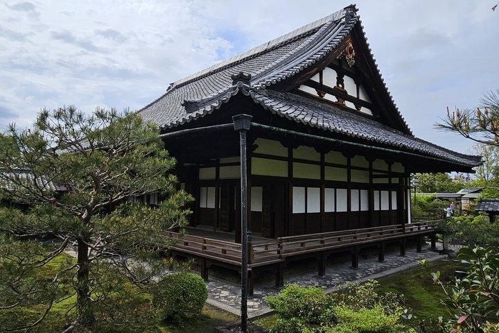 Tempio Zen privato e cerimonia del tè in Tedesco o Inglese