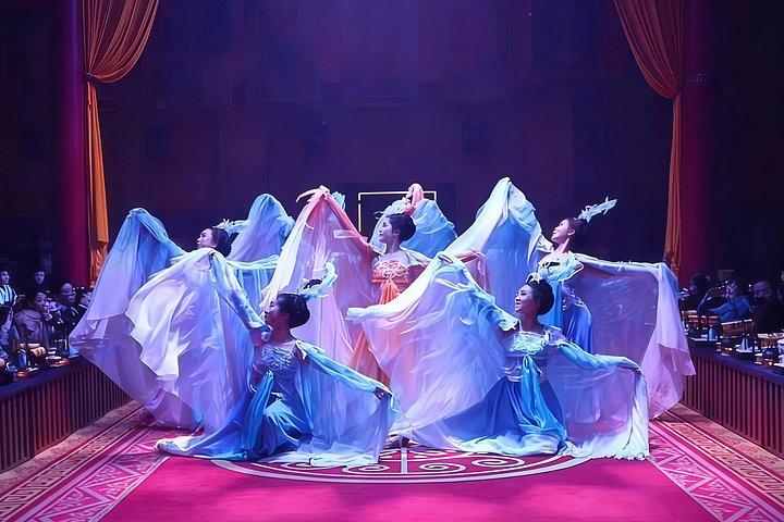 青郁宴会：重慶で伝統的な馬郁料理体験