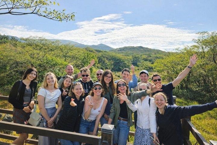 クルーズ乗客のための済州海岸小旅行：ユネスコ＆ハイライト