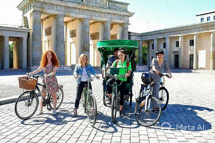 Op til 12 pers. Private E-cykler & cykler & scootere og 1 Rickshaw