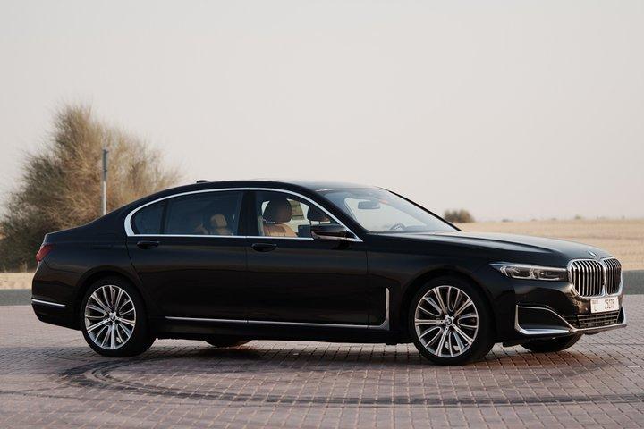 BMW 7 Series Private Airport Transfer to or from Dubai Airport