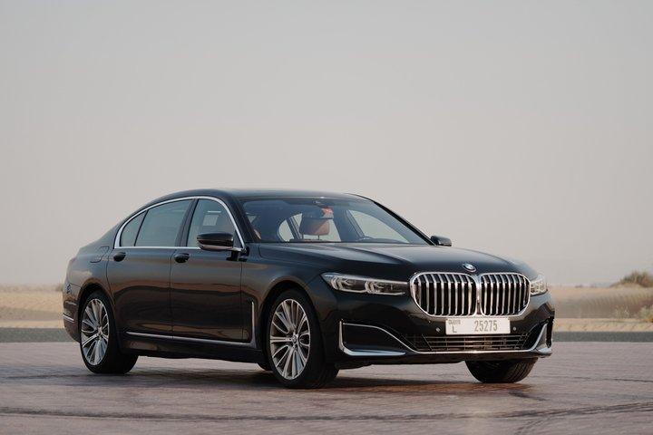 BMW 7 Series Private Airport Transfer to or from Dubai Airport