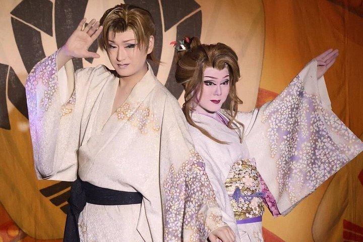 文化試飲ツアーお好み焼き作りとモダンサムライショー