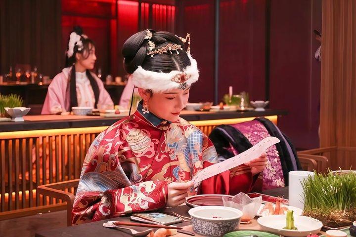 北京で漢服体験の皇居宴会