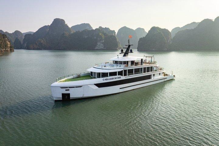 Lan Ha Bay 4WD Tour com modos de transporte