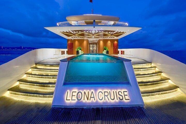 Cruzeiro de dia de luxo de Ha Long Bay