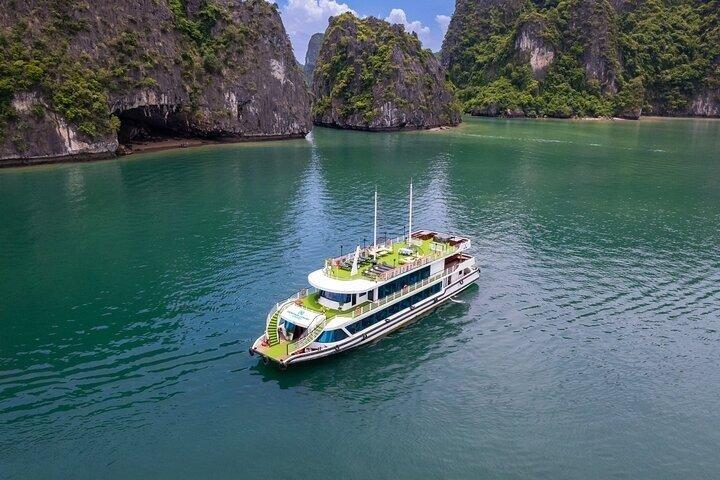 Experience Luxury Day Cruise in Ha Long Bay