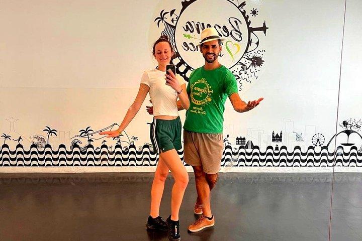 1 ora di lezione di Samba a Rio de Janeiro