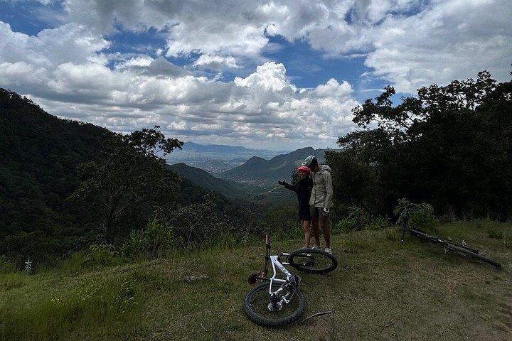 Epic MTB ride from Sierra Norte to Central Valleys