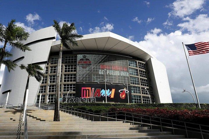 マイアミ市内半日ツアー（リトルハバナとボート小グループ）