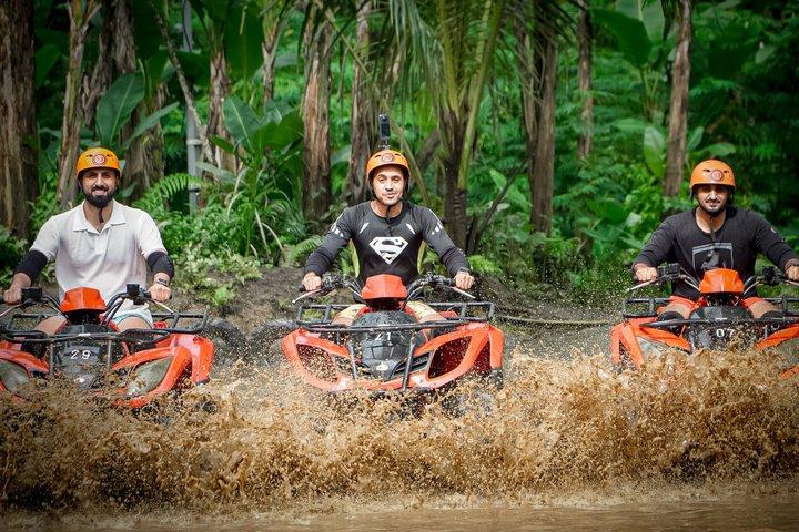 バリ島：ウブドゴリラATVアドベンチャーとホワイトウォーターラフティングツアー